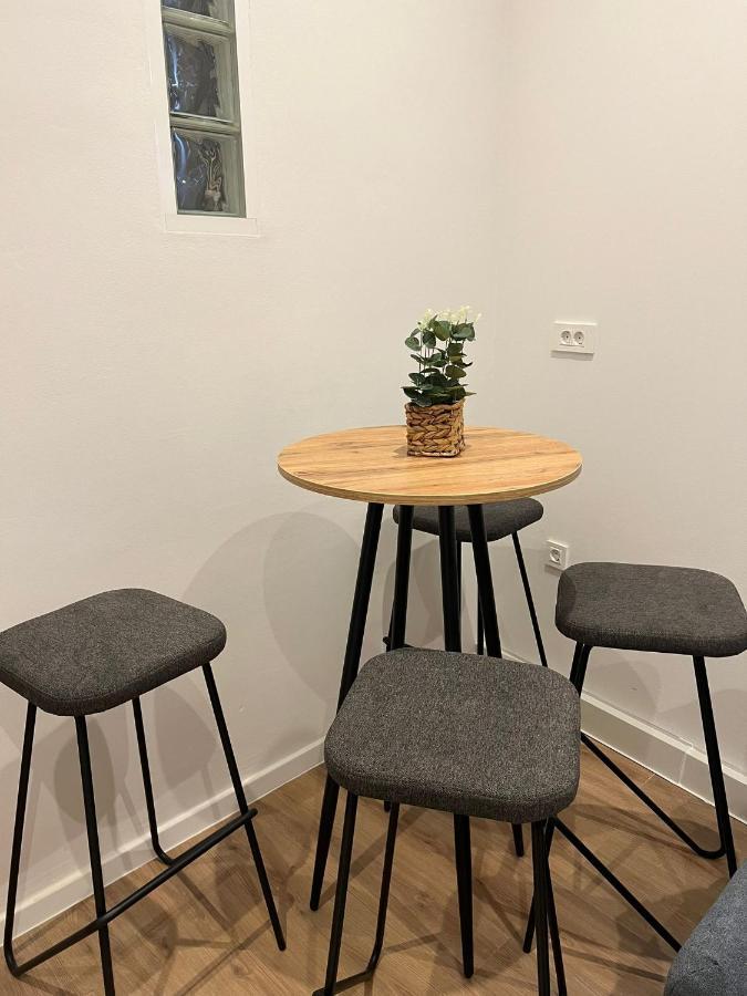 Studio Apartman Luka Zágráb Kültér fotó