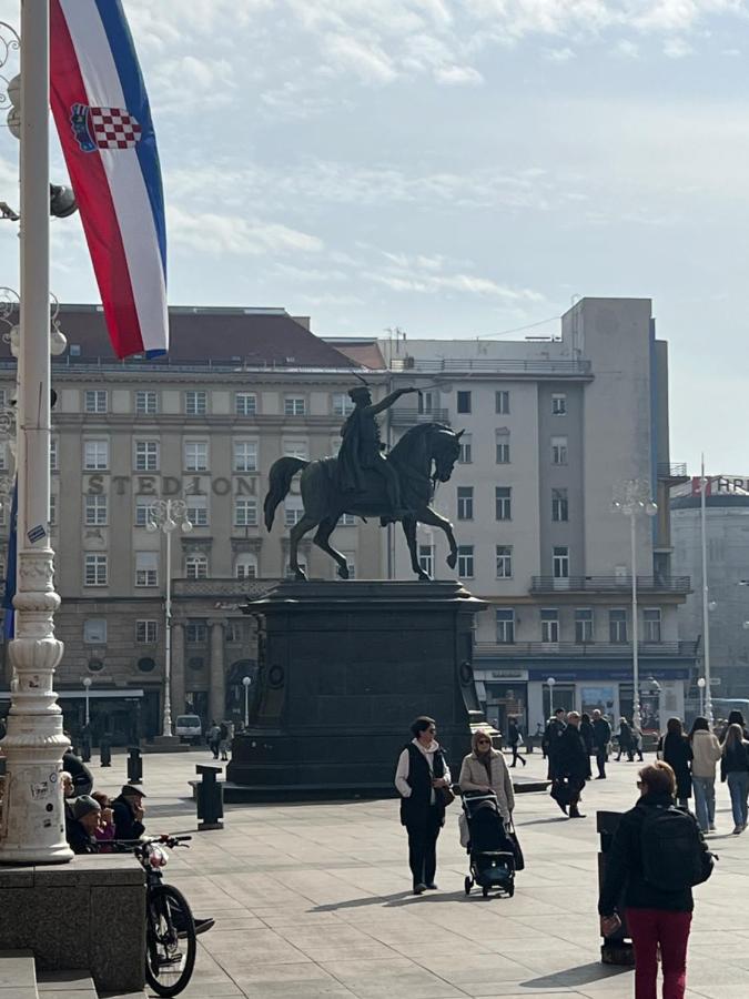 Studio Apartman Luka Zágráb Kültér fotó